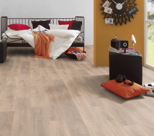 Beige Oak 12mm Laminate Flooring